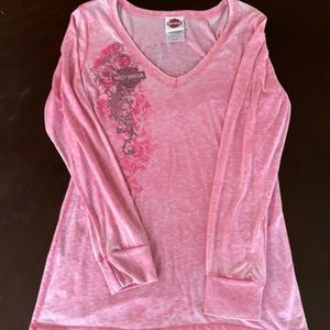 Women’s long sleeve T-shirt